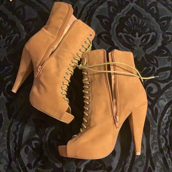 Brown open toe booties - Picture 2 of 4